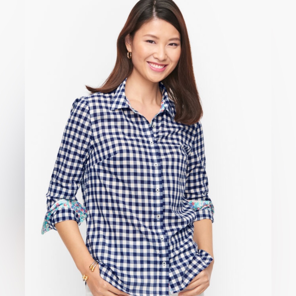 Talbots navy blue button down, size small.
